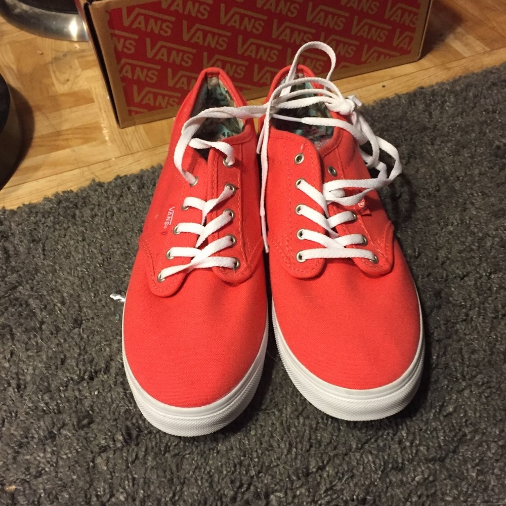 orange/pink Vans 8 nwot